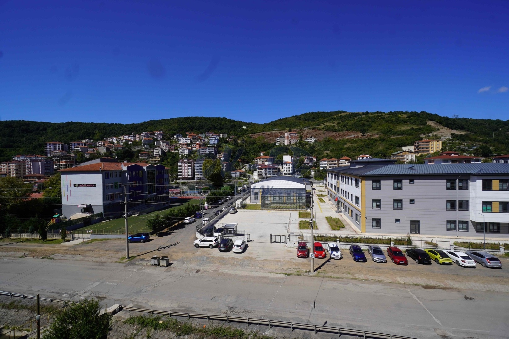 Kırmacı Mahallesi Okullar Bölgesinde Kiralıık 1+1 Daire - 9. Fotoğraf