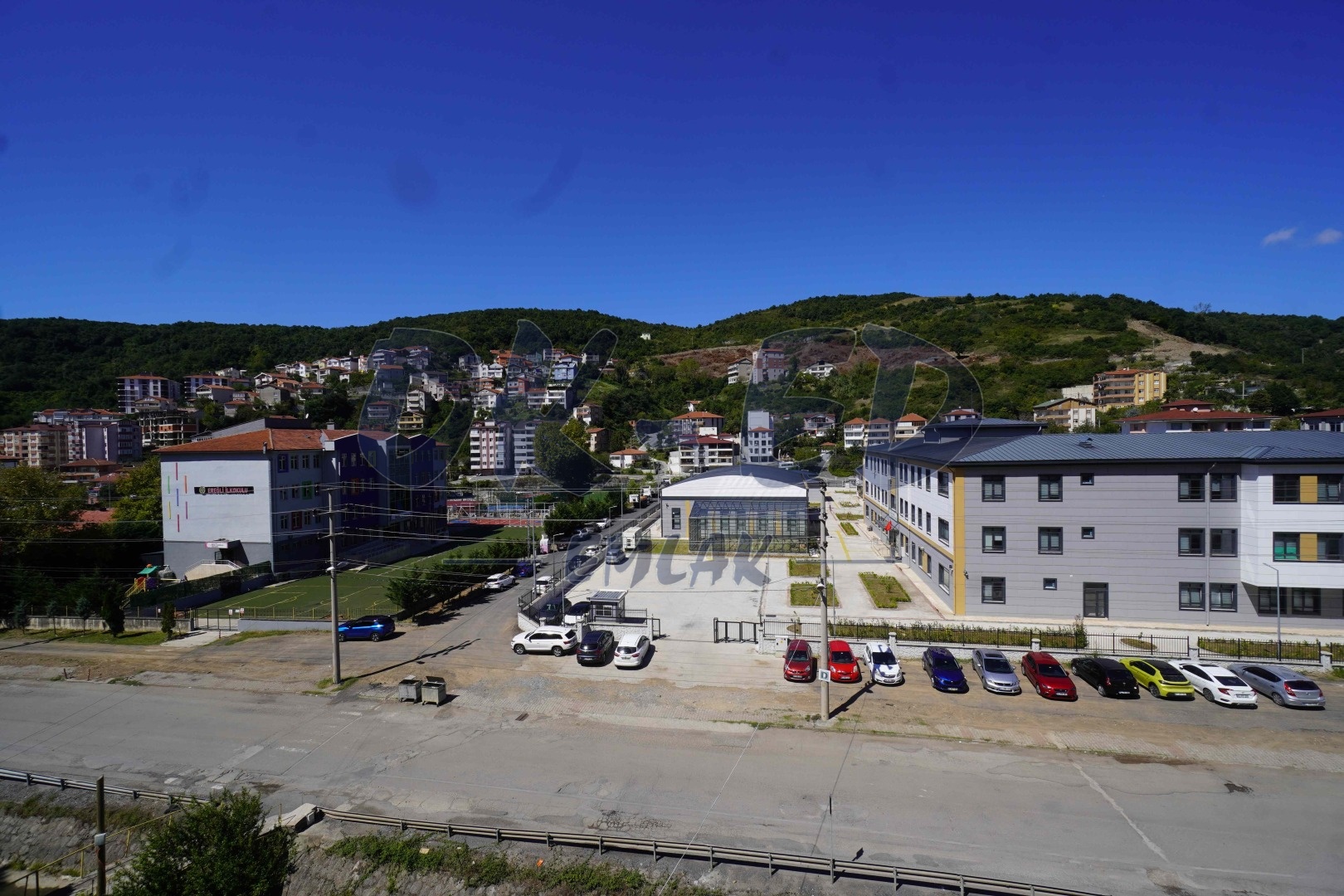 Kırmacı Mahallesi Okullar Bölgesinde Kiralıık 1+1 Daire - 9. Fotoğraf