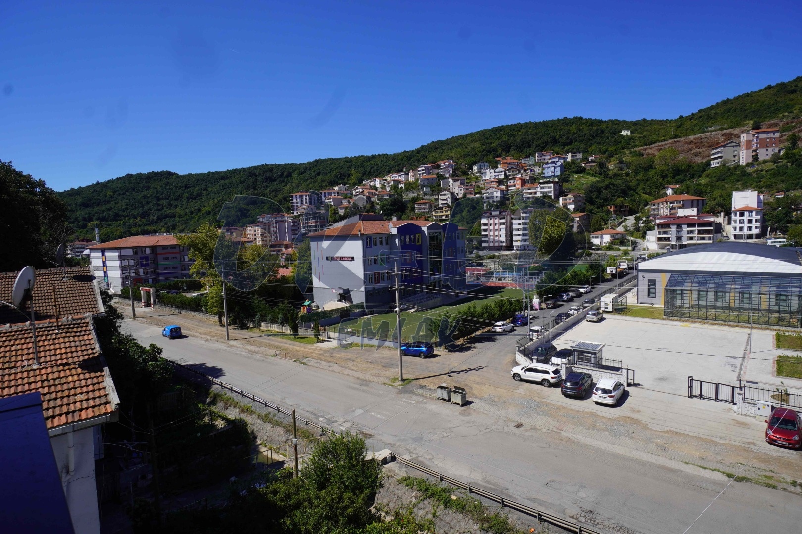 Kırmacı Mahallesi Okullar Bölgesinde Kiralıık 1+1 Daire - 11. Fotoğraf