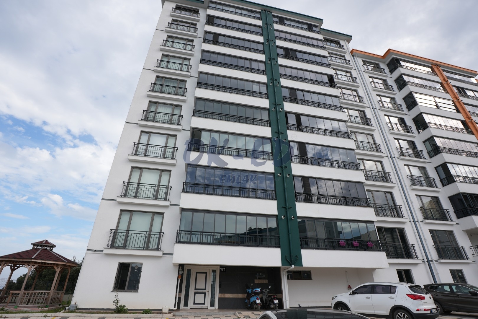 Kırmacı Mahallesinde Kemeryalı Konutlarında Kiralık 2+1 Daire - Thumbnail 1