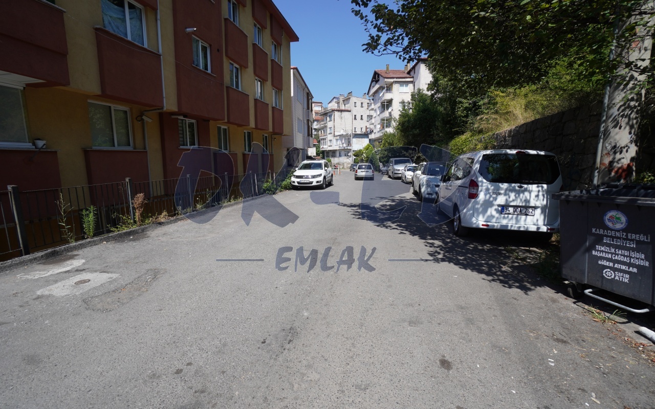 Kirmanlı Mahallesi Şehir Merkezinde Kiralık 3+1 Daire - 15. Fotoğraf