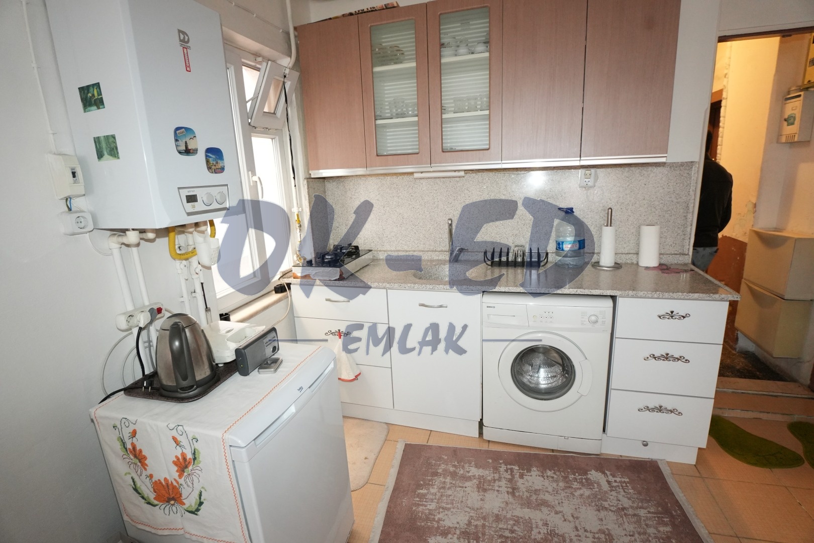 Müftü Mahallesi Cadde Üzeri Eşyalı 1+0 Daire - 3. Fotoğraf