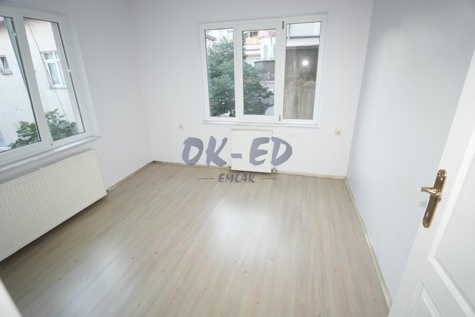 Müftü Mahallesi Cadde Üzerinde Kiralık 2+ 1 Daire - Thumbnail 5
