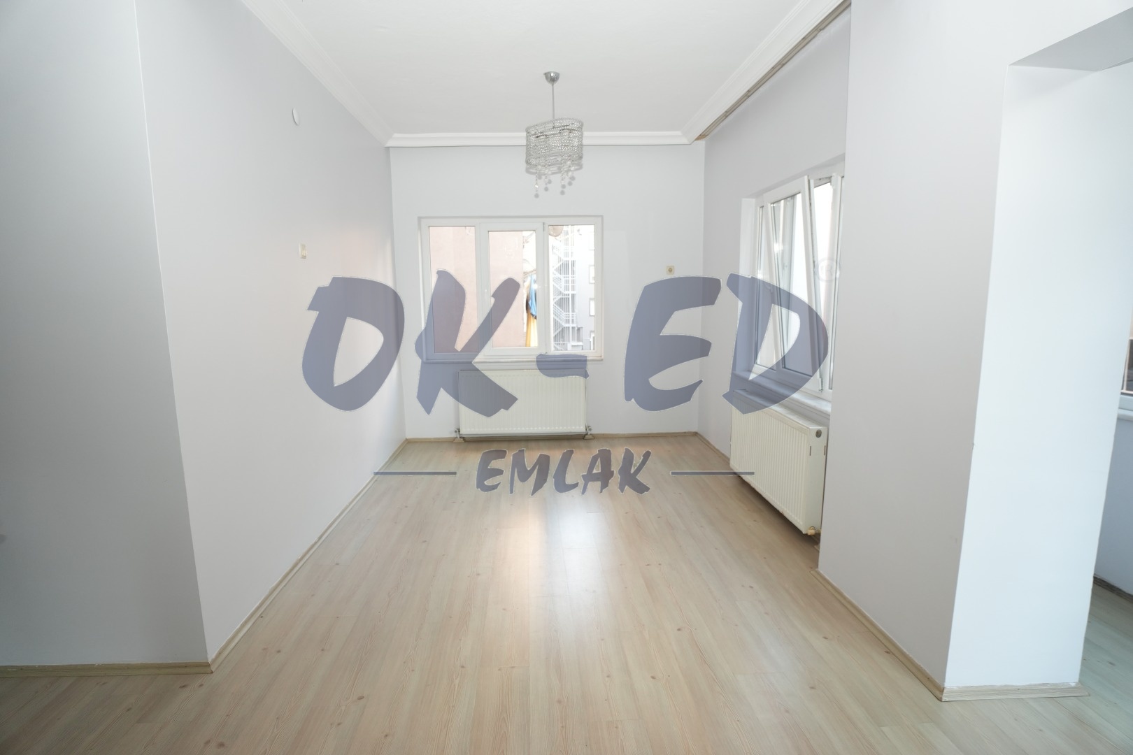 Müftü Mahallesi Cadde Üzerinde Kiralık 2+ 1 Daire - 2. Fotoğraf