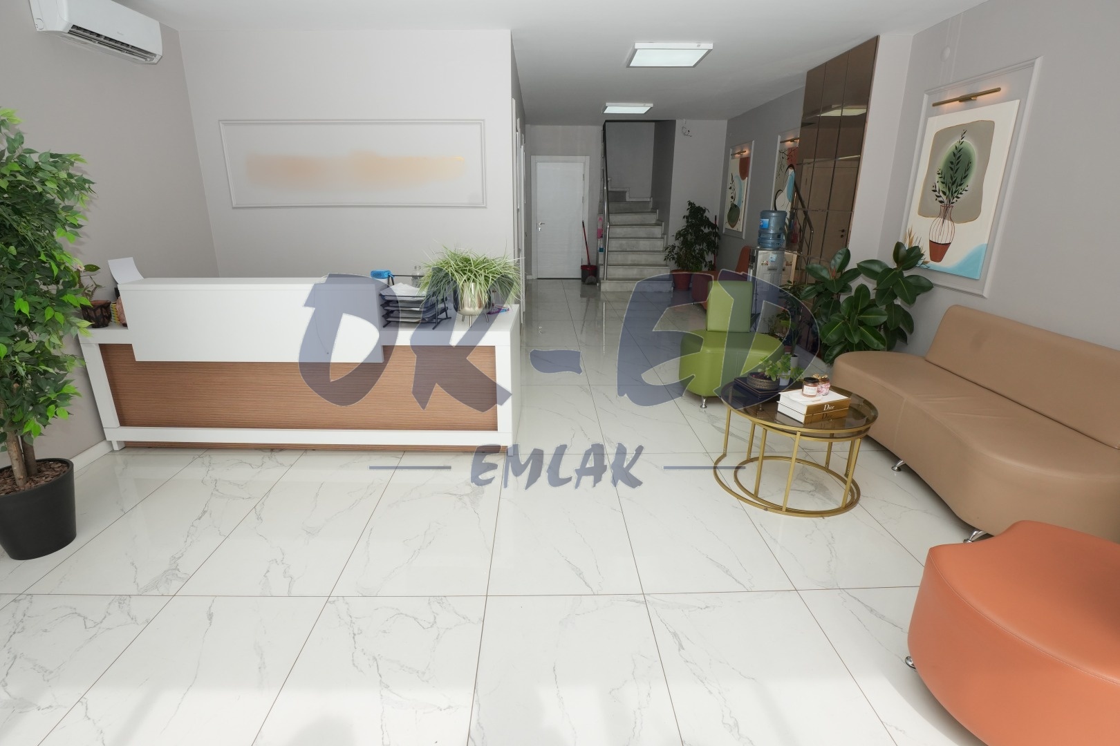 Müftü Mahallesi Çetin Apatay Bulvarı’nda Cadde Üzeri Kiralık 3 Katlı Dükkan - 3. Fotoğraf