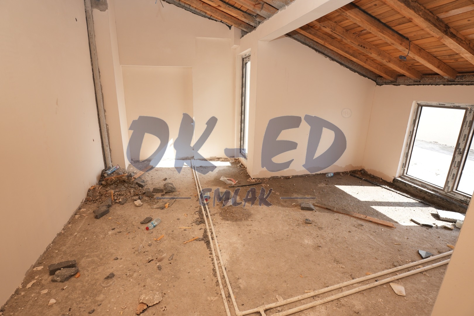 Müftü Mahallesi Erdemir Cadde Üzerinde Satılık 3+1 Dubleks Daire - 8. Fotoğraf