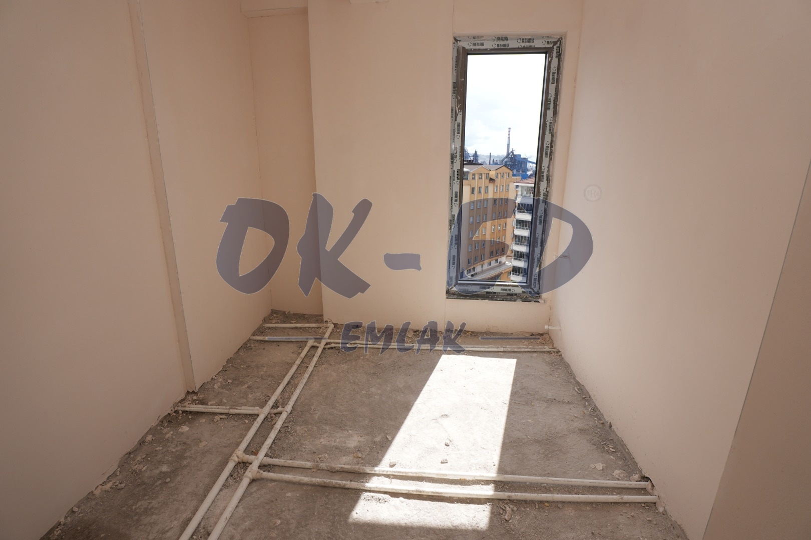 Müftü Mahallesi Erdemir Cadde Üzerinde Satılık 3+1 Dubleks Daire - 4. Fotoğraf