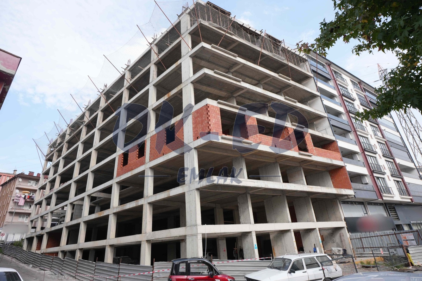 Müftü Mahallesi Şehrin Merkezinde Satılık Sıfır 3+1 Daireler