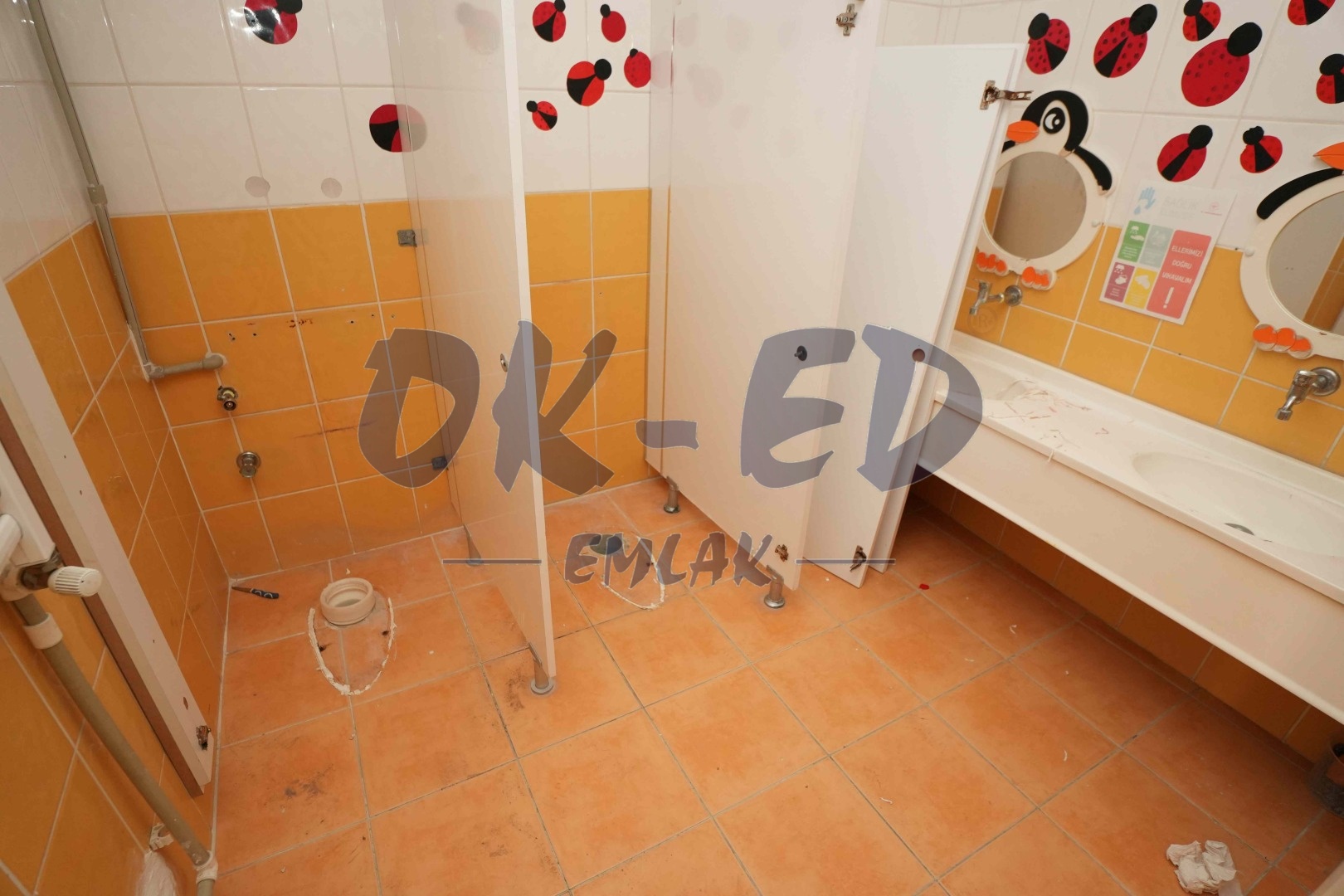 Müftü Mahallesinde Çok Katlı Kiralık İş Yeri - 14. Fotoğraf