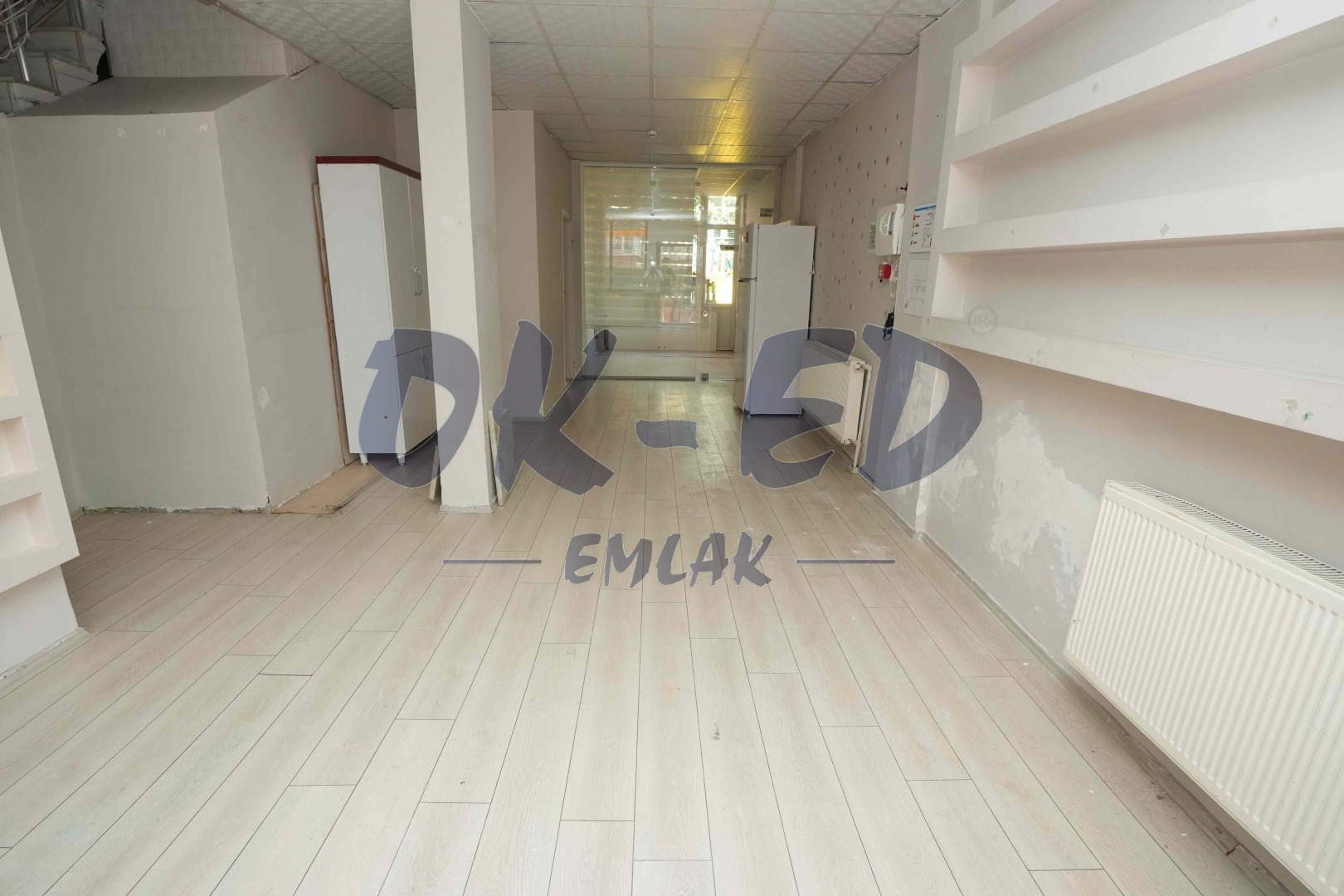 Müftü Mahallesinde Çok Katlı Kiralık İş Yeri - 2. Fotoğraf