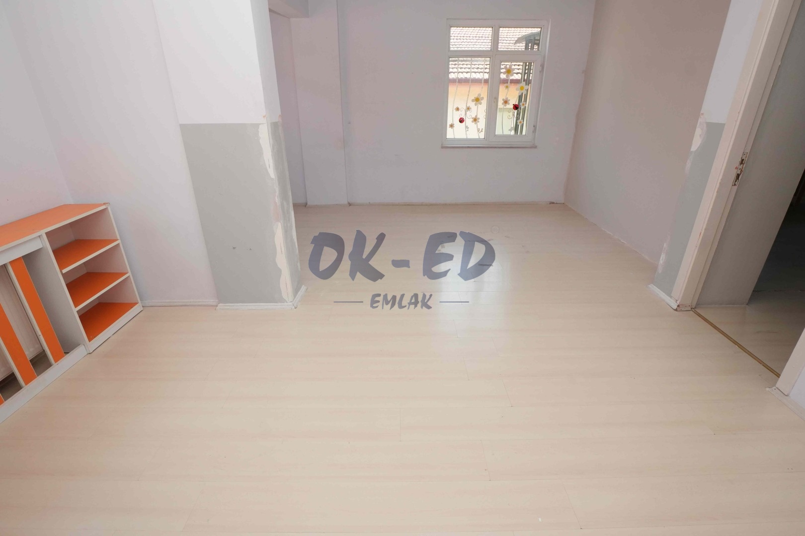 Müftü Mahallesinde Çok Katlı Kiralık İş Yeri - Thumbnail 11