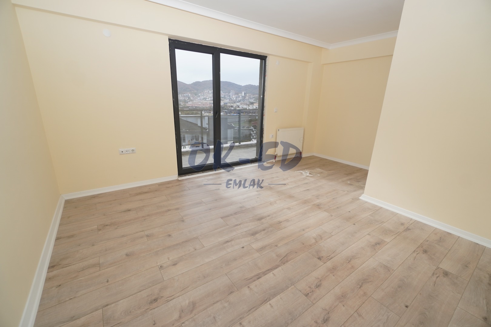 Ömerli Mahallesi Devlet Hastanesi Yolu Üzerinde Satılık 4+1 Daire - 6. Fotoğraf