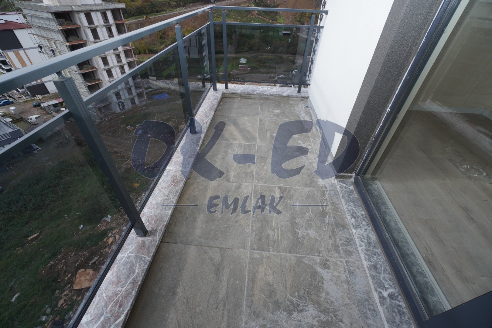 Ömerli Mahallesi Devlet Hastanesi Yolu Üzerinde Satılık 4+1 Daire - 11. Fotoğraf