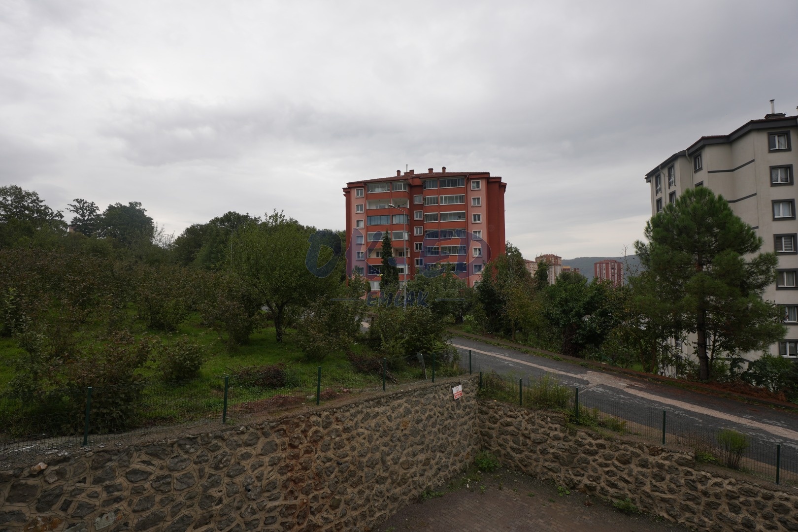 Ömerli Mahallesinde Devlet Hastanesi  Yanında Kiralık 2+1 Daire - 9. Fotoğraf