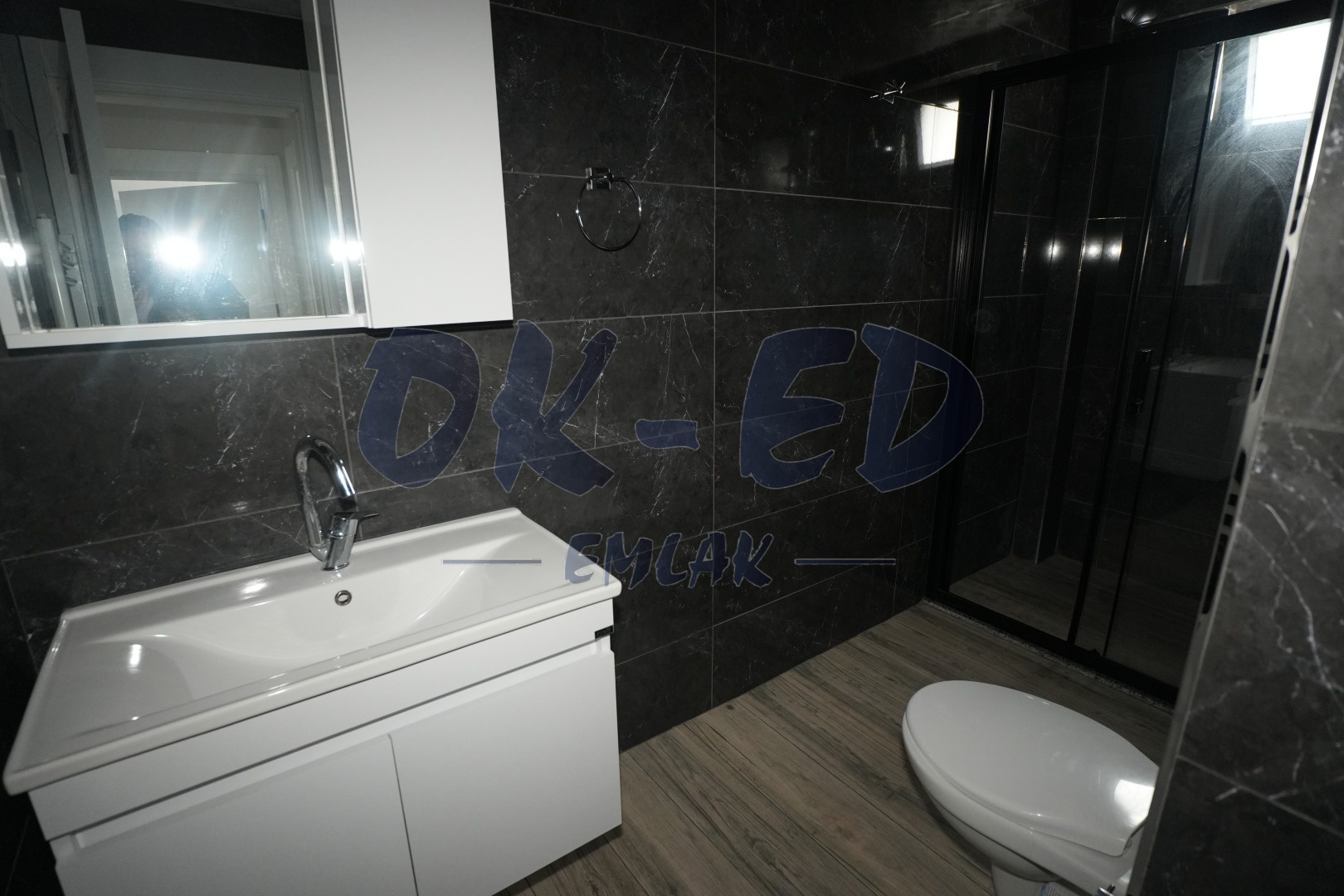 Ömerli Mahallesinde Devlet Hastanesi Yanında Kiralık 2+1 Daire - 7. Fotoğraf
