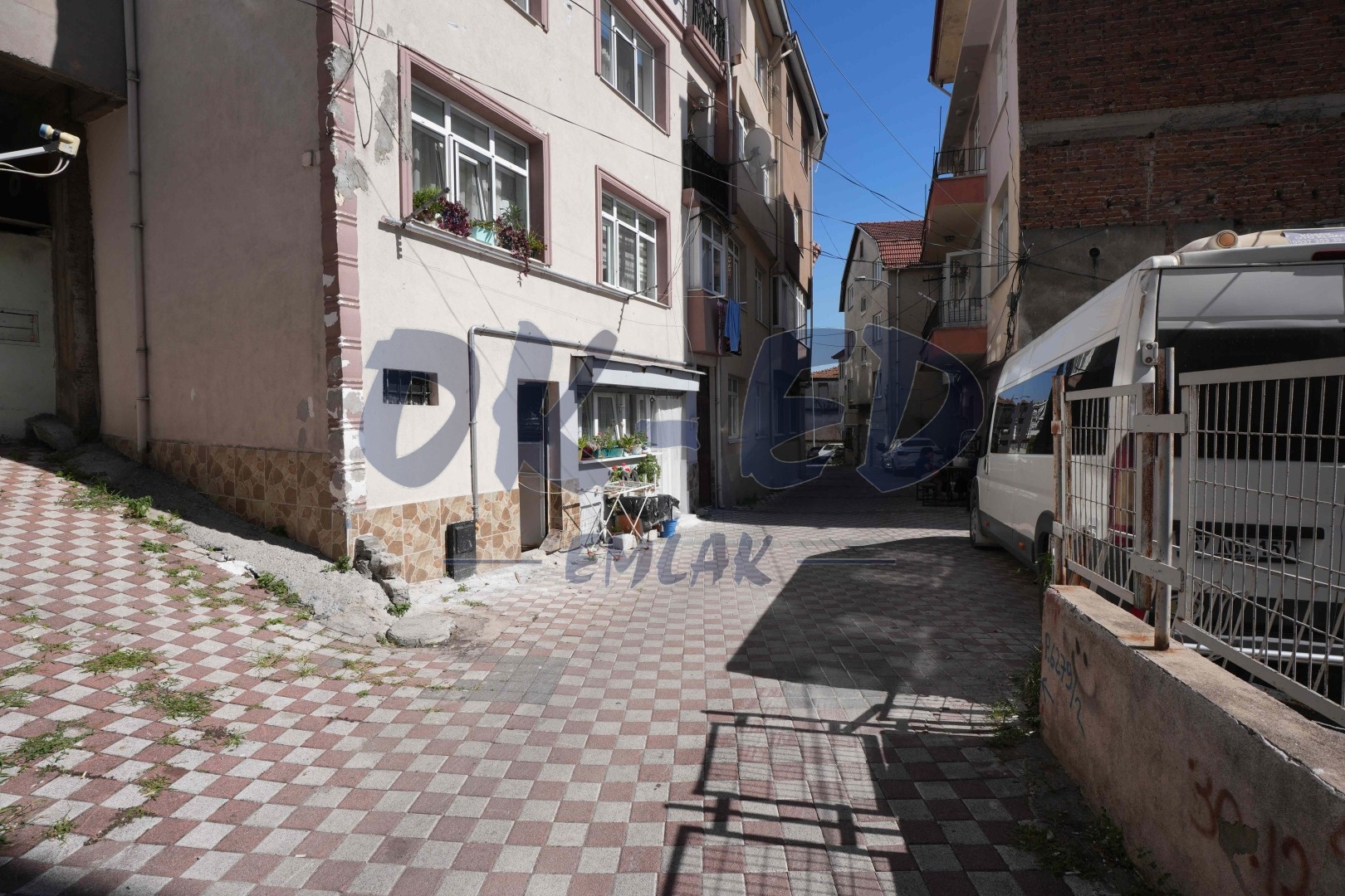 Orhanlar Mahallesinde Müstakil Binada Kiralık Eşyalı 2+2 Daire - 11. Fotoğraf