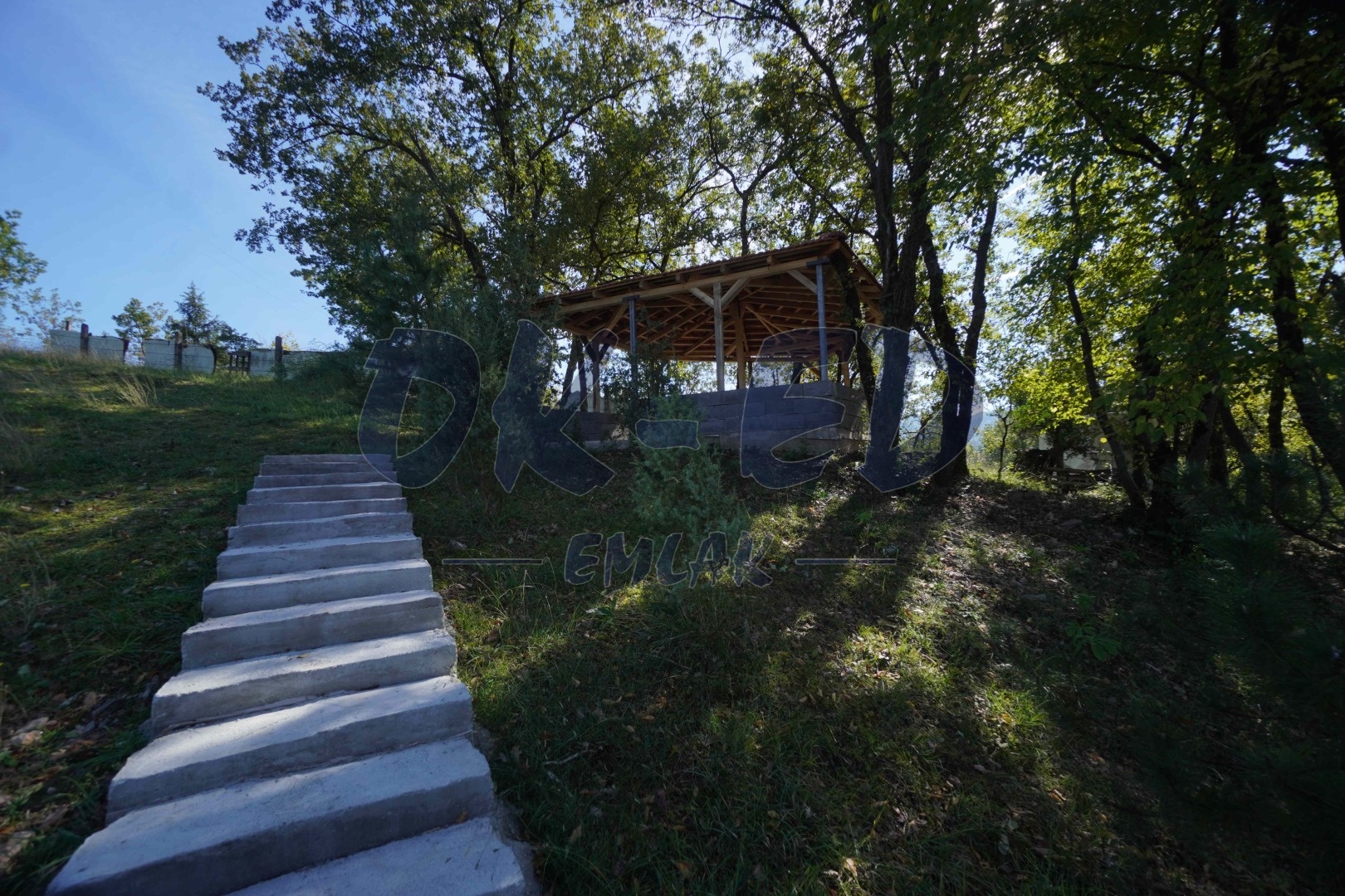 Şamlar Köyünde 1800m² Arsa İçerisinde Satılık Müstakil Bina - 15. Fotoğraf