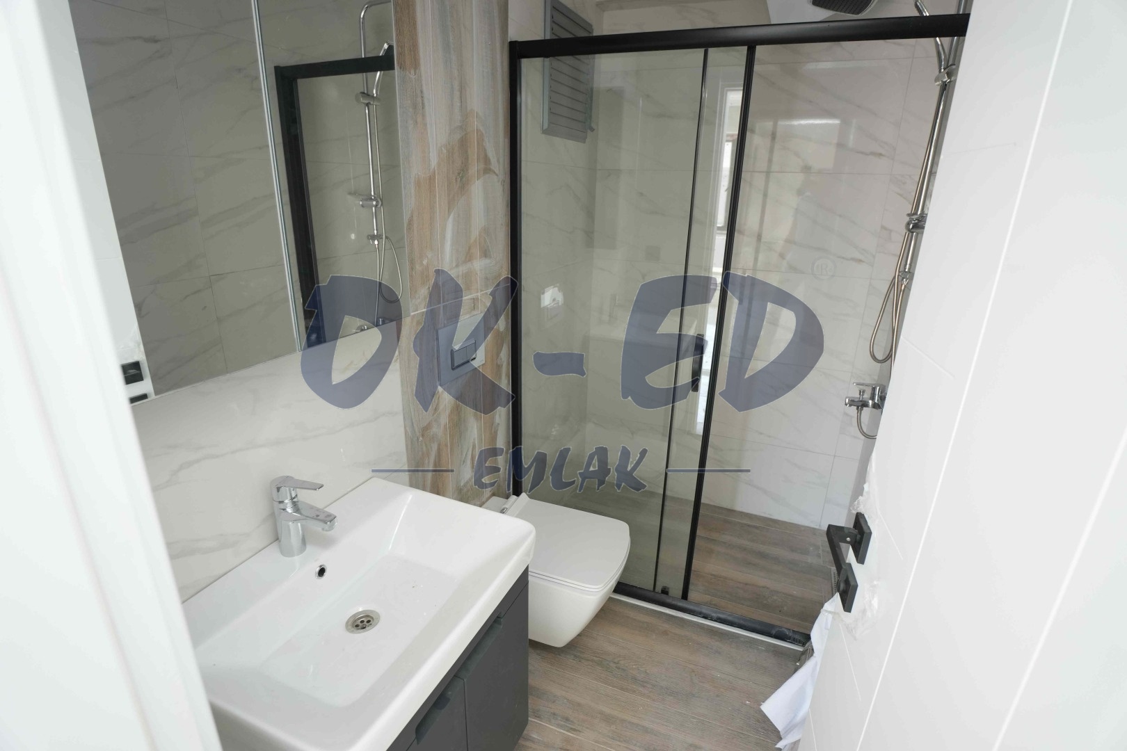 Sarıkokmaz Mahallesi Havuzlu Site İçerisinde Satılık 2+1 Daire - 9. Fotoğraf
