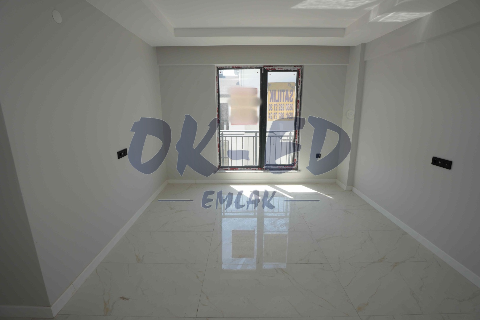 Sarıkokmaz Mahallesi Havuzlu Site İçerisinde Satılık 2+1 Daire - 3. Fotoğraf