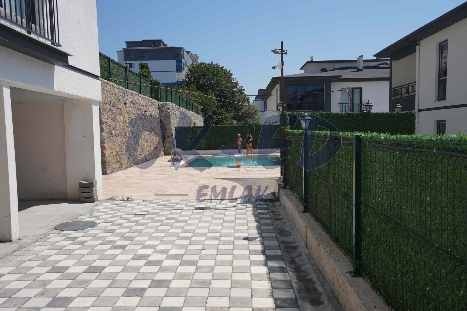 Sarıkokmaz Mahallesi Havuzlu Site İçerisinde Satılık 2+1 Daire - 13. Fotoğraf