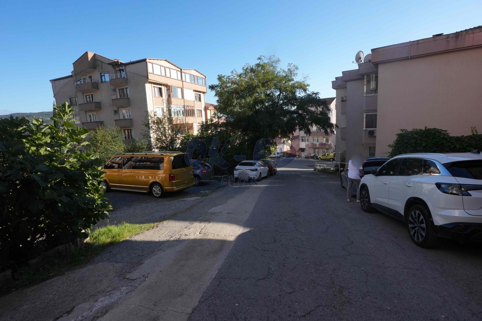 Sarıkokmaz Mahallesinde Kiralık 2+1 Daire - Thumbnail 11