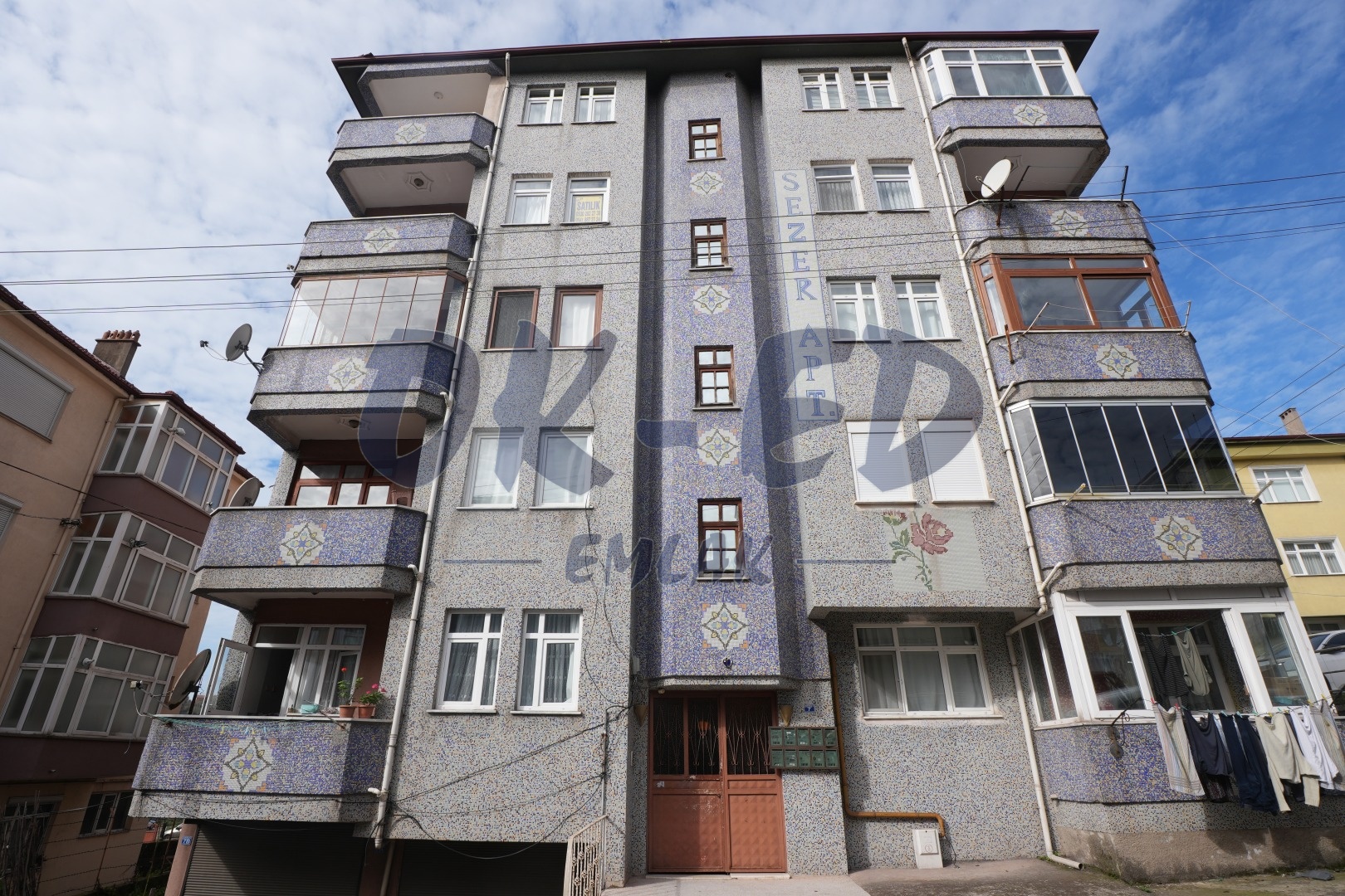 Sarıkokmaz Mahallesinde Satılık 2+1 Daire