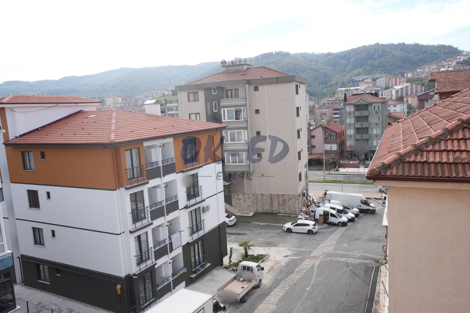 Sarıkokmaz Mahallesinde Satılık 2+1 Daire - Thumbnail 10