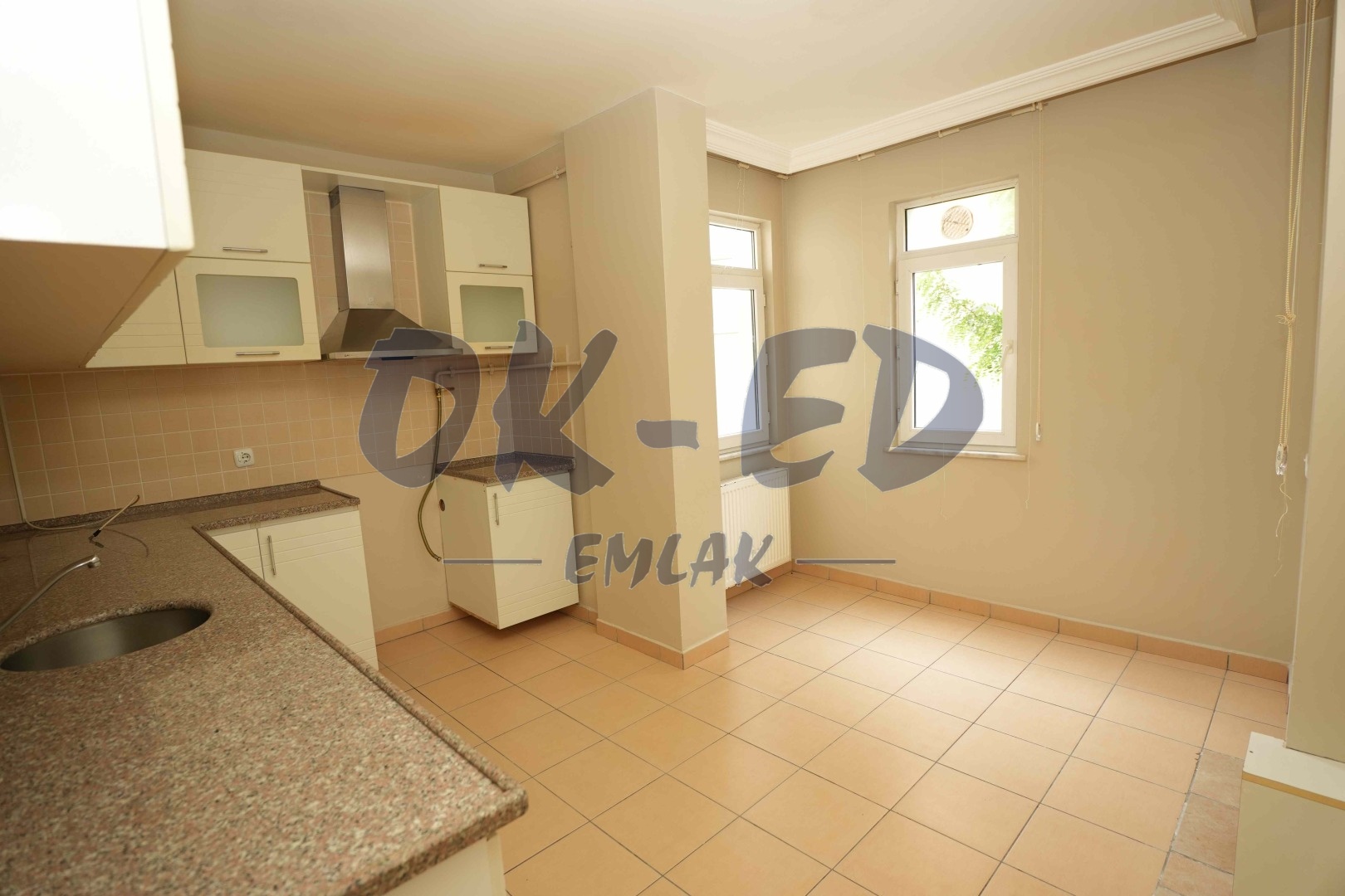 Sarıkokmaz Mahallesinde Satılık 3+1 Daire - 4. Fotoğraf