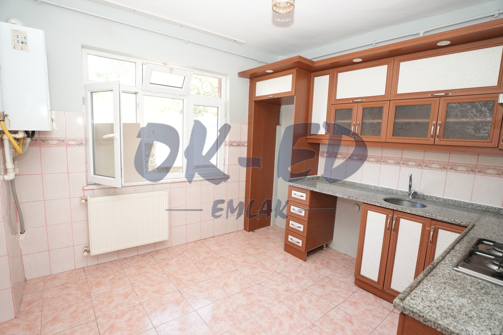 Sarıkorkmaz Mahallesi Müstakil Binada  Kiralık 3+1 Daire - 4. Fotoğraf