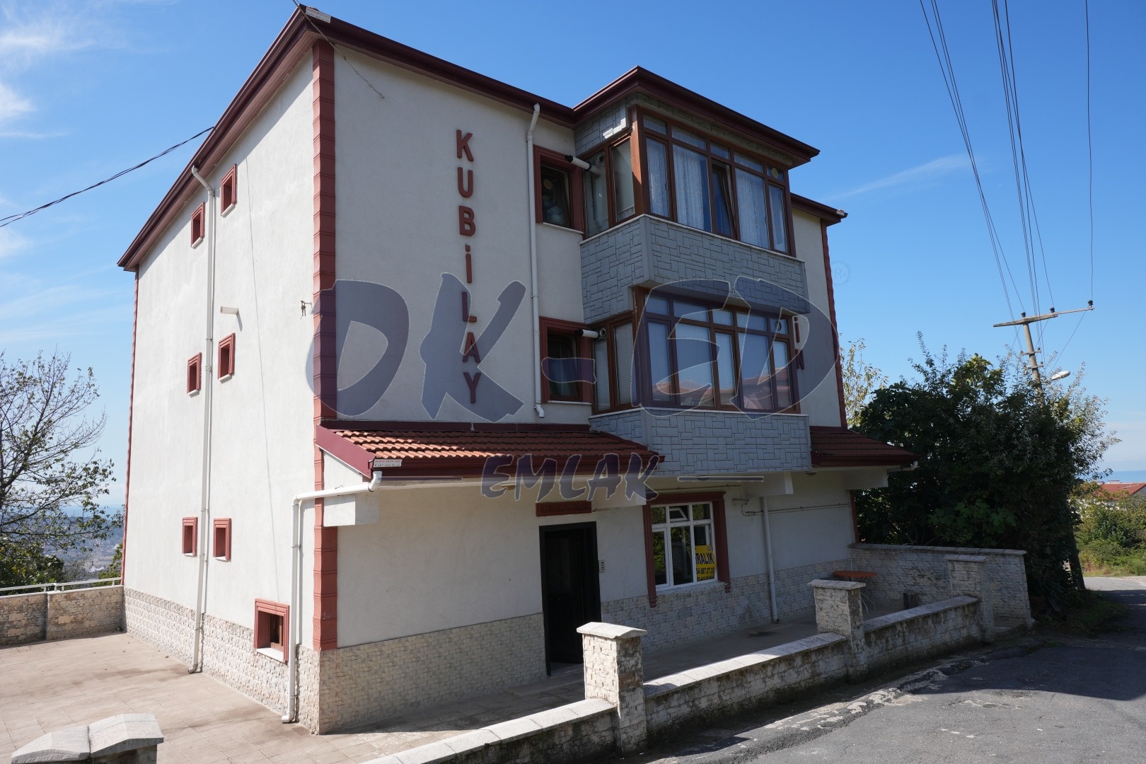 Sarıkorkmaz Mahallesi Müstakil Binada  Kiralık 3+1 Daire