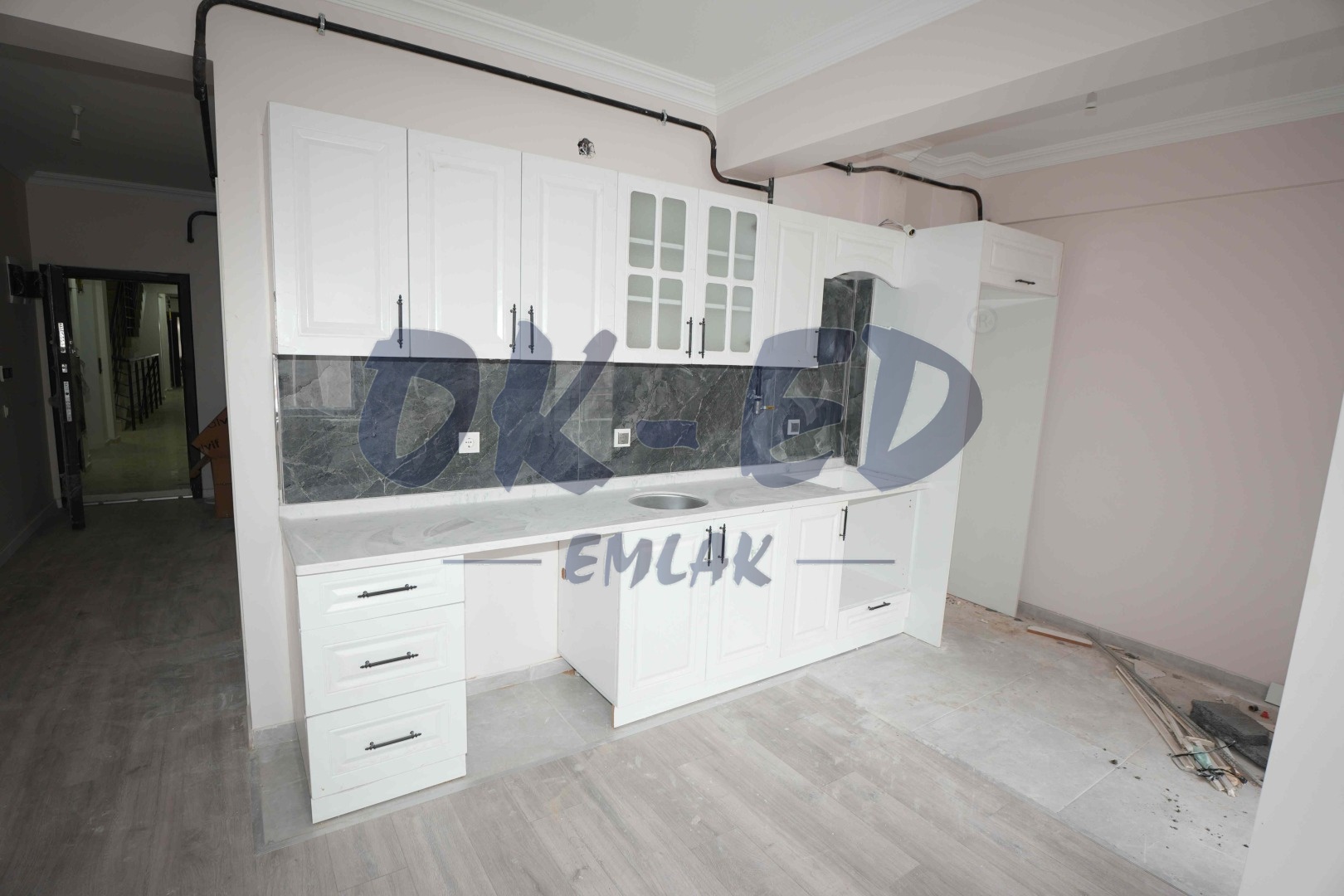 Süleymanlar Mahallesi Adliye Bölgesinde Kiralık 1+1 Sıfır Daire - 3. Fotoğraf