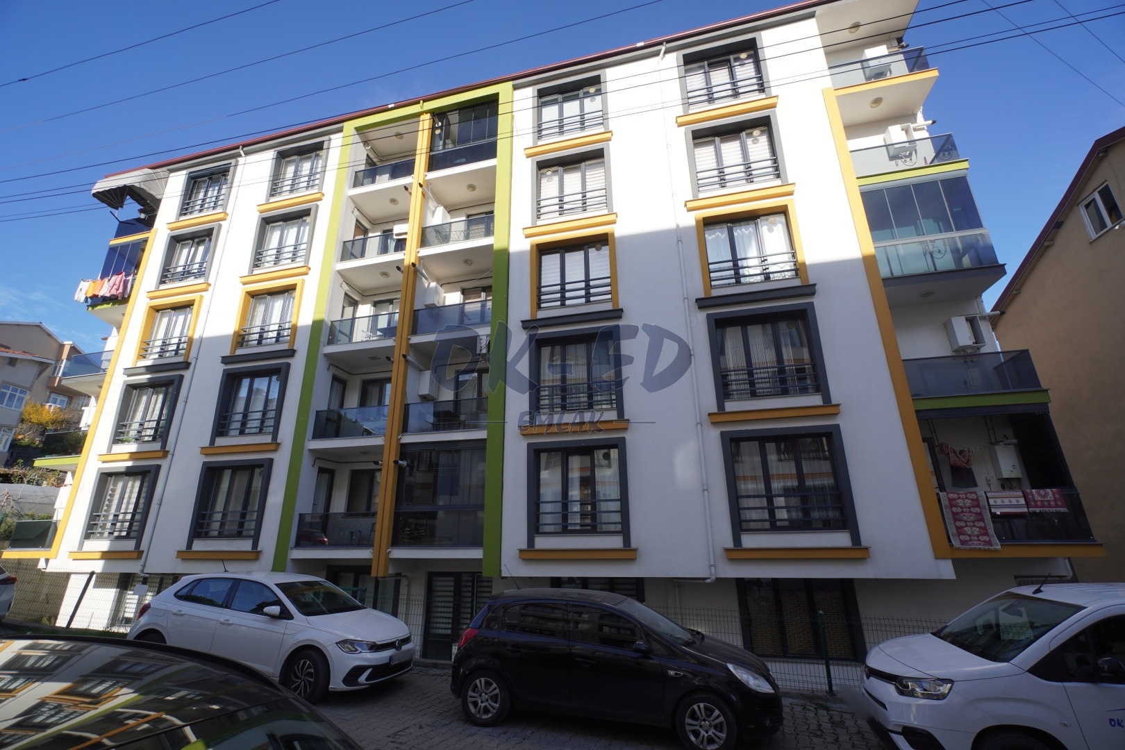 Süleymanlar Mahallesi Adliye Bölgesinde Kiralık Eşyalı 1+1 Daire - Thumbnail 1