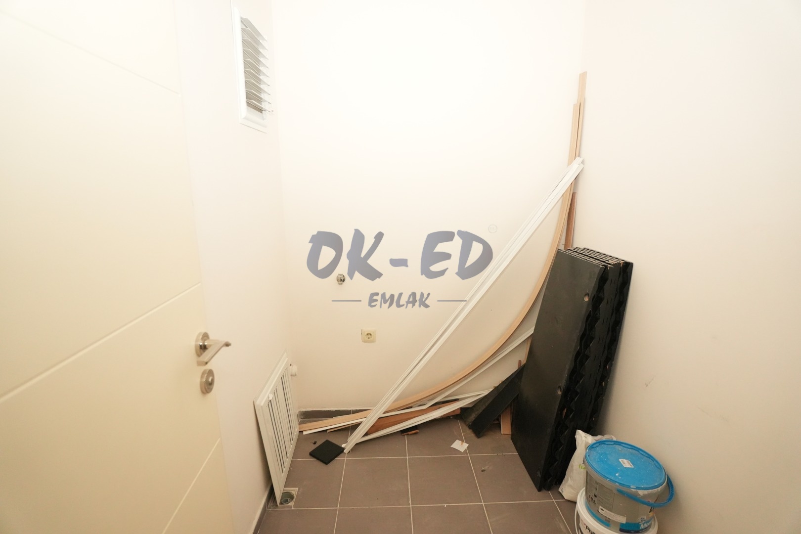 Süleymanlar Mahallesinde Adliyeye Yakın Kiralık 3+1 Ofis - 11. Fotoğraf