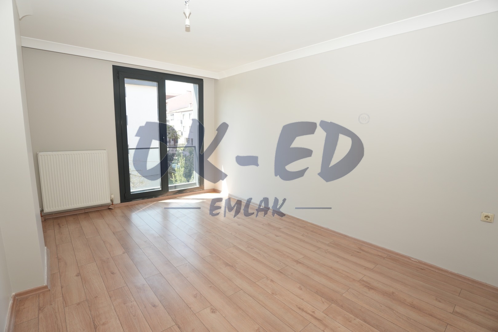 Süleymanlar Mahallesinde Adliyeye Yakın Kiralık 3+1 Ofis - 6. Fotoğraf