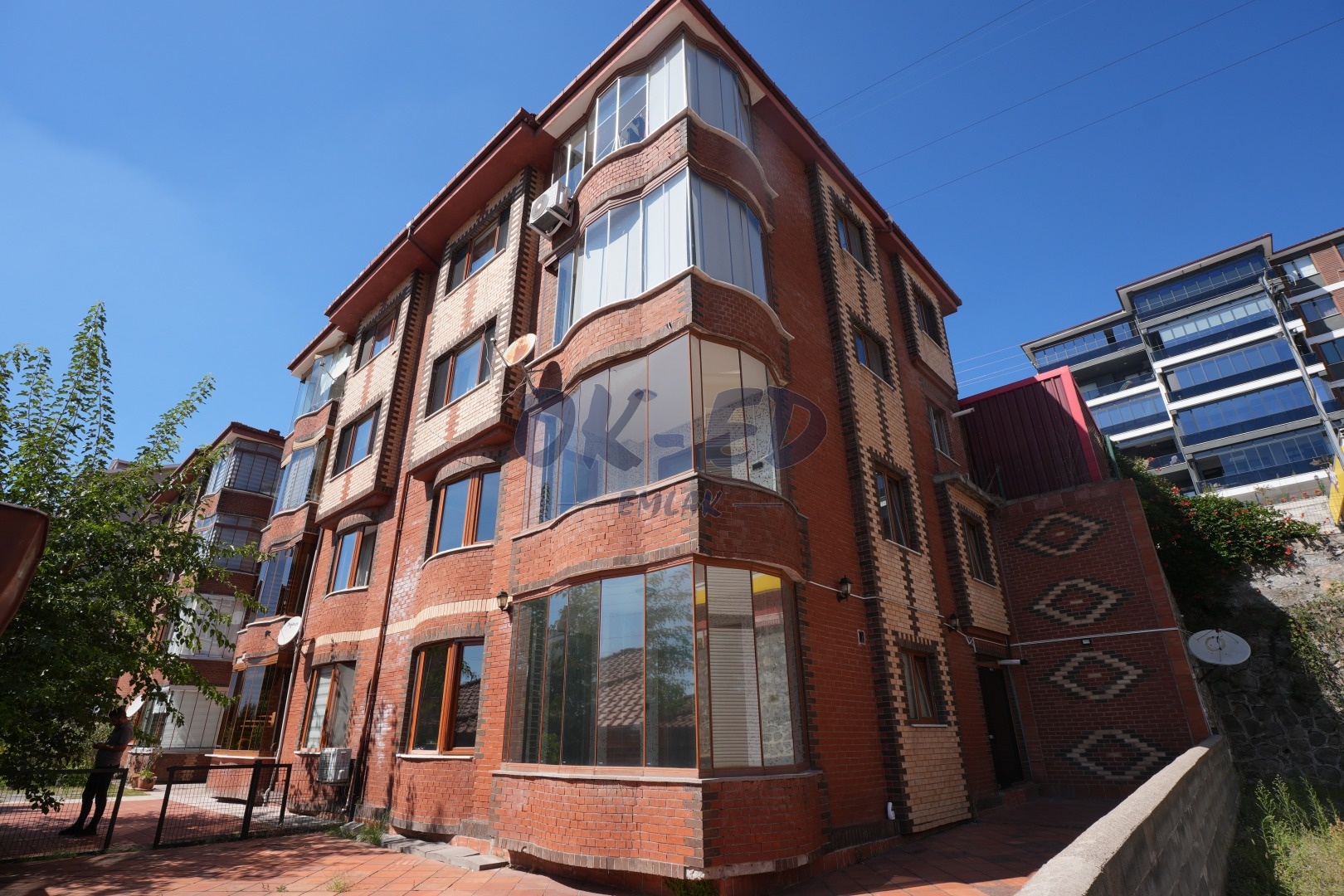 Süleymanlar Mahallesinde Bahçeli Kiralık Dubleks Daire - Thumbnail 1