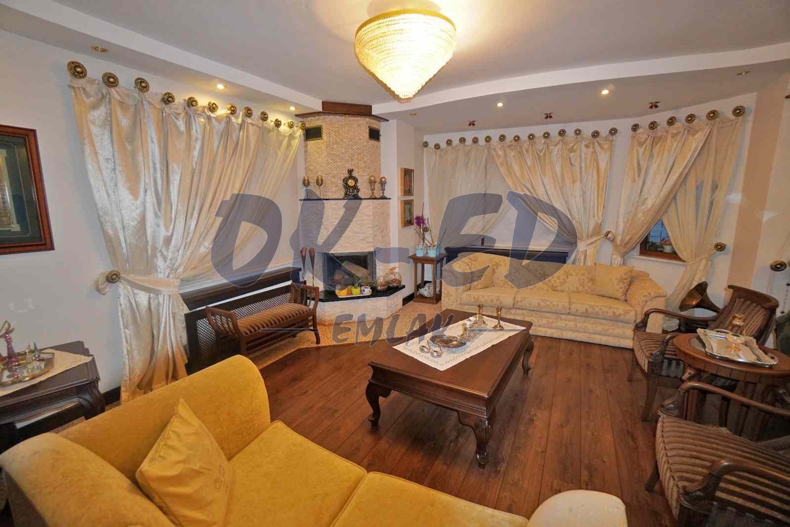 Süleymanlar Mahallesinde Deniz Manzaralı Satılık Dubleks Daire - 2. Fotoğraf