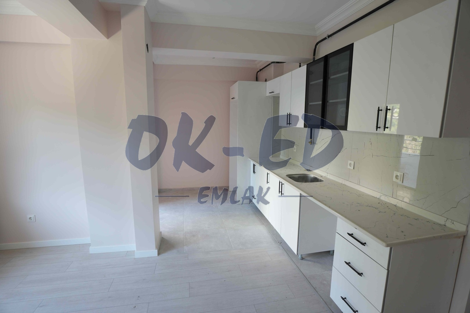 Süleymanlar Mahallesinde Kiralık 1+1 Daire - 3. Fotoğraf
