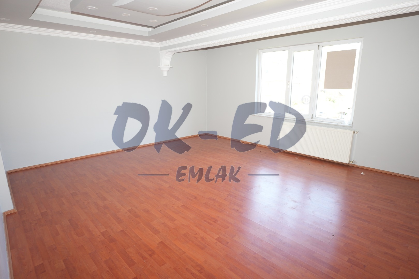 Uzunçayır Mahallesinde Kiralık 3+1 Daire - 2. Fotoğraf