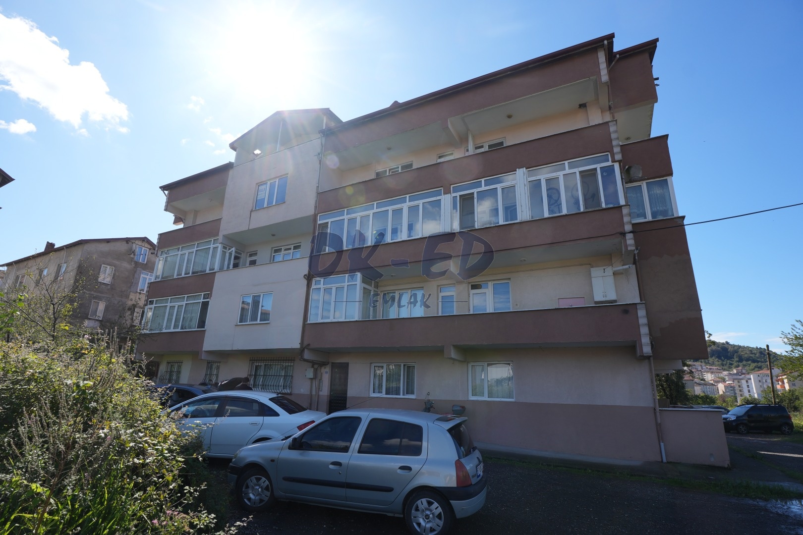 Uzunçayır Mahallesinde Kiralık 3+1 Daire