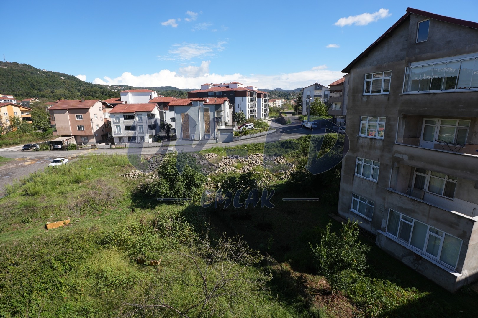 Uzunçayır Mahallesinde Kiralık 3+1 Daire - 15. Fotoğraf
