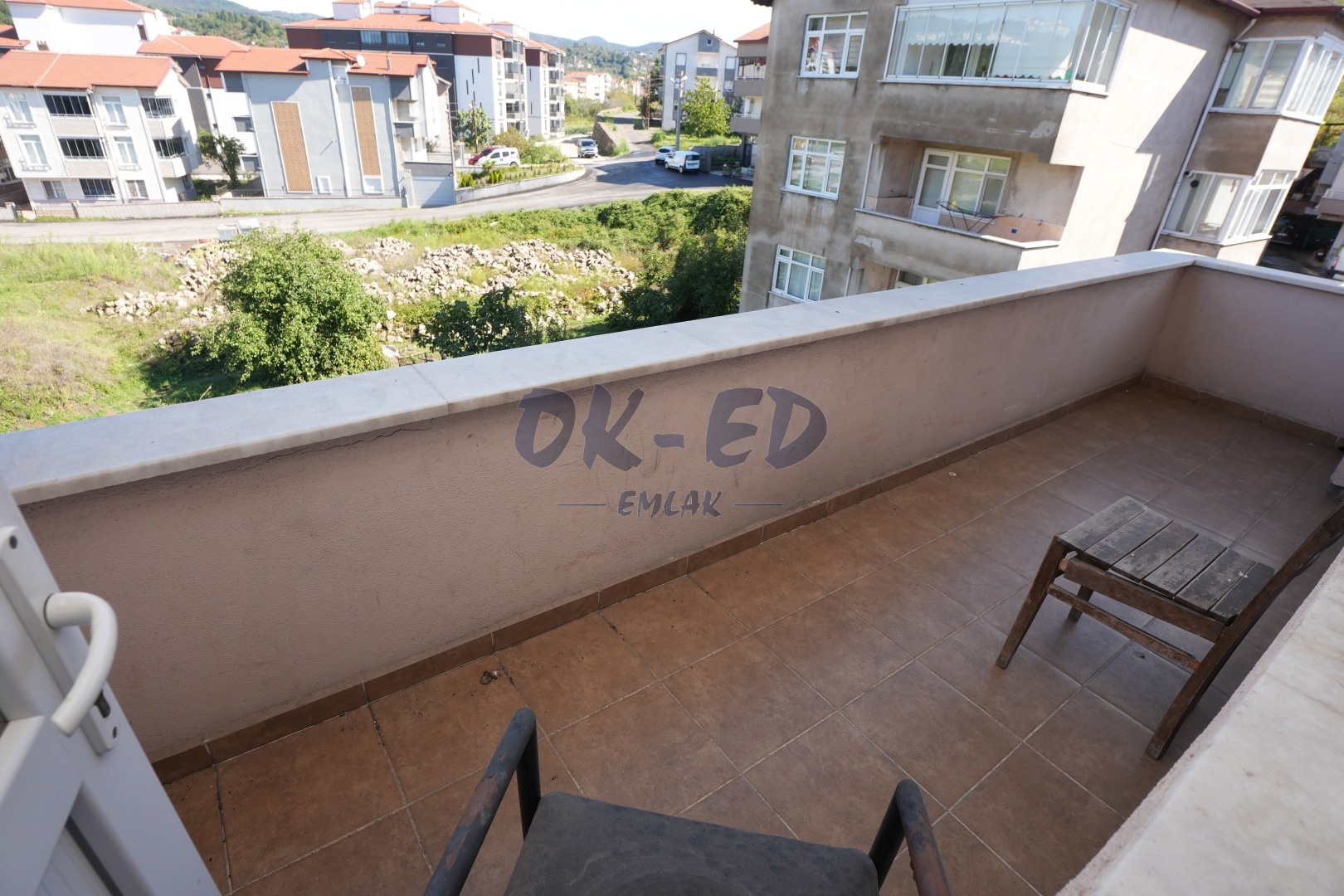 Uzunçayır Mahallesinde Kiralık 3+1 Daire - 12. Fotoğraf