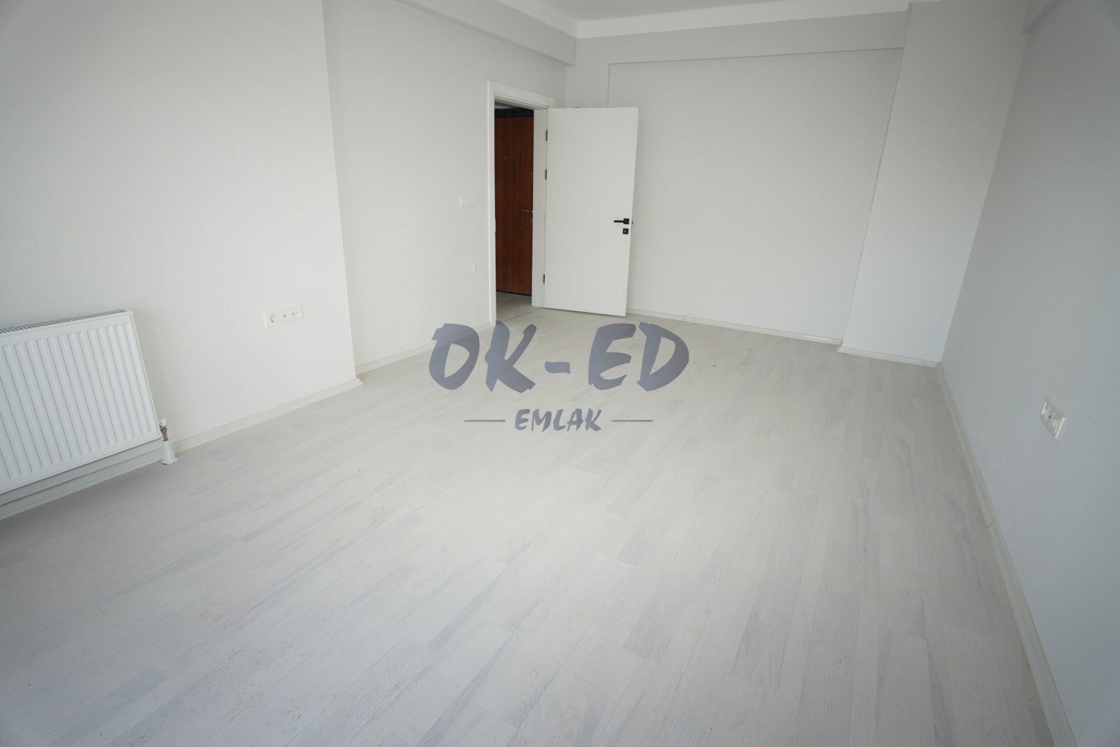 Uzunmehmet Mahallesi Site İçerisinde Kiralık 2+1 Daire - Thumbnail 3