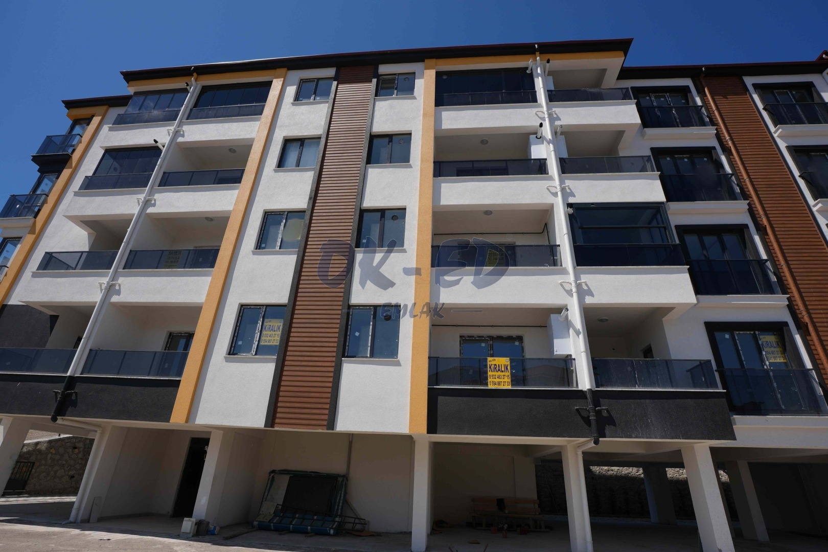 Uzunmehmet Mahallesi Site İçerisinde Kiralık 2+1 Daire - Thumbnail 1