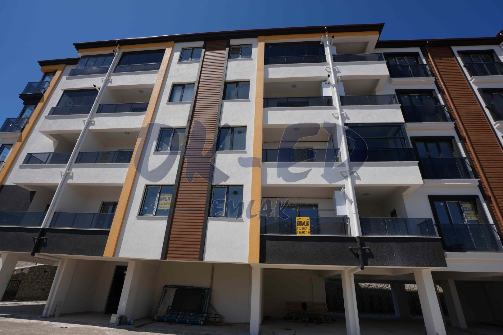 Uzunmehmet Mahallesi Site İçerisinde Kiralık 2+1 Daire
