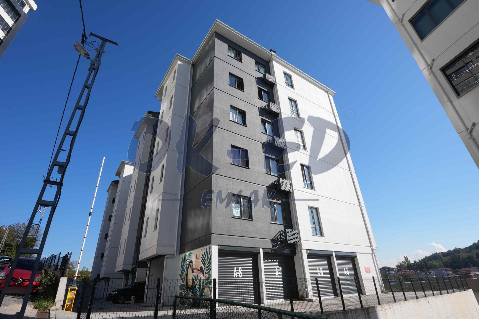 Uzunmehmet Mahallesi Site İçerisinde Satılık 3+1 Lüks Daire