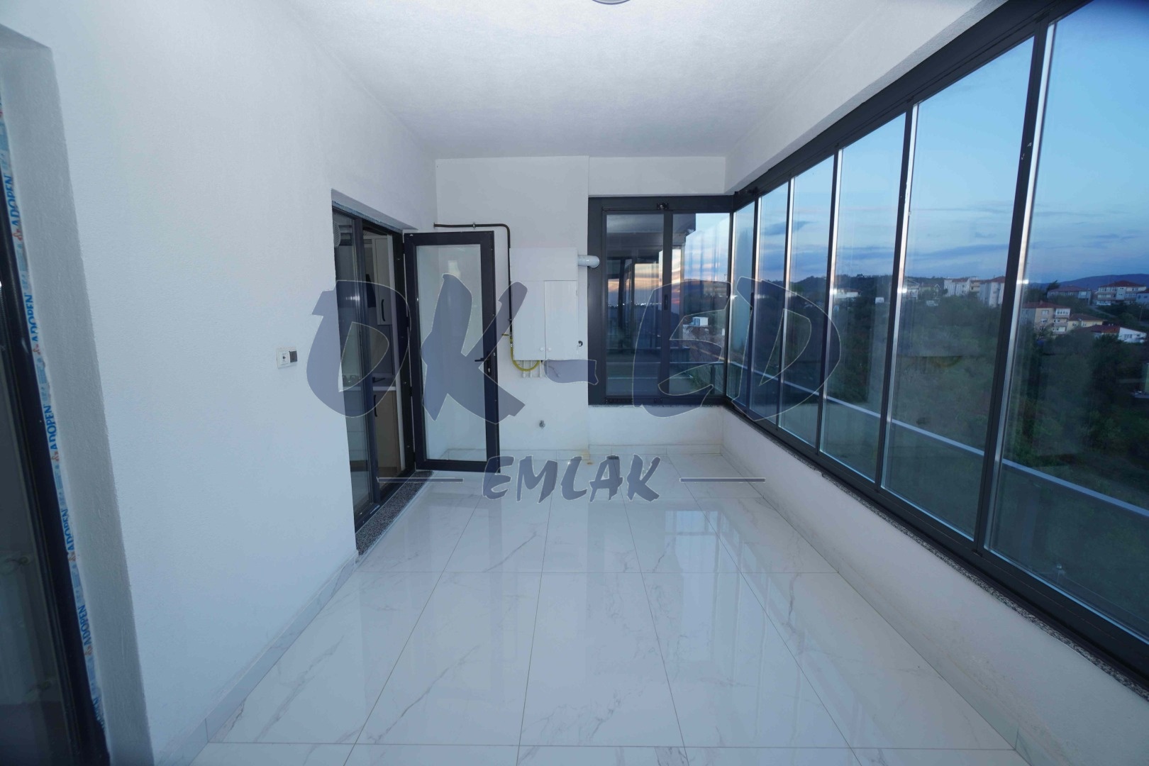 Uzunmehmet Mahallesi Site İçerisinde Satılık 3+1 Lüks Daire - 12. Fotoğraf