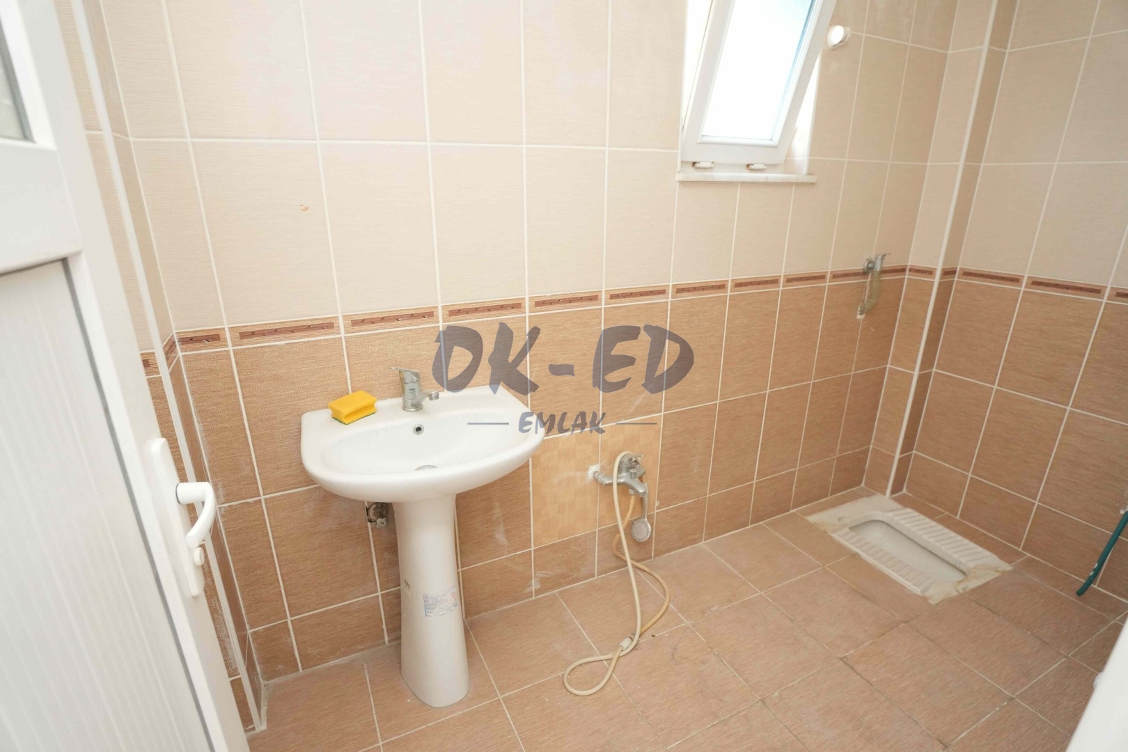 Uzunmehmet Mahallesinde Kiralık 2 Adet 1+1 Daire - 5. Fotoğraf
