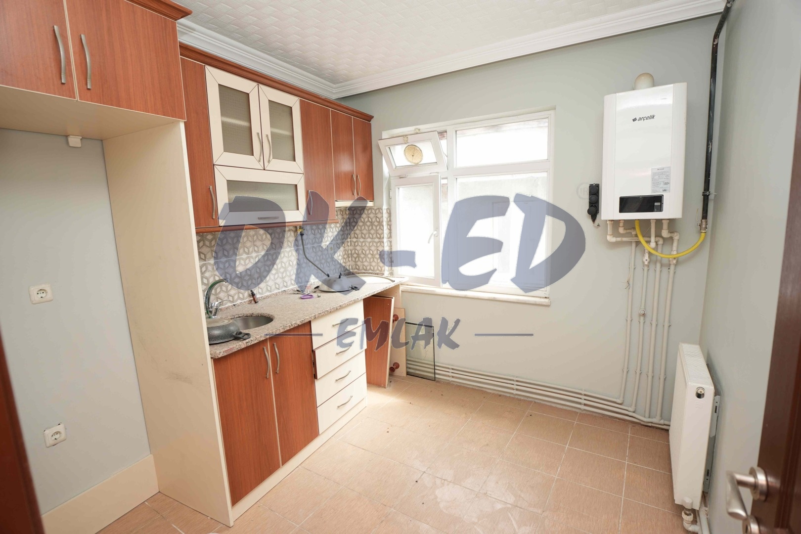 Uzunmehmet Mahallesinde Kiralık 2 Adet 1+1 Daire - 3. Fotoğraf
