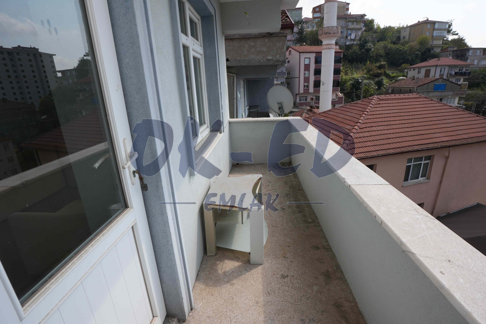 Uzunmehmet Mahallesinde Kiralık 2 Adet 1+1 Daire - 6. Fotoğraf