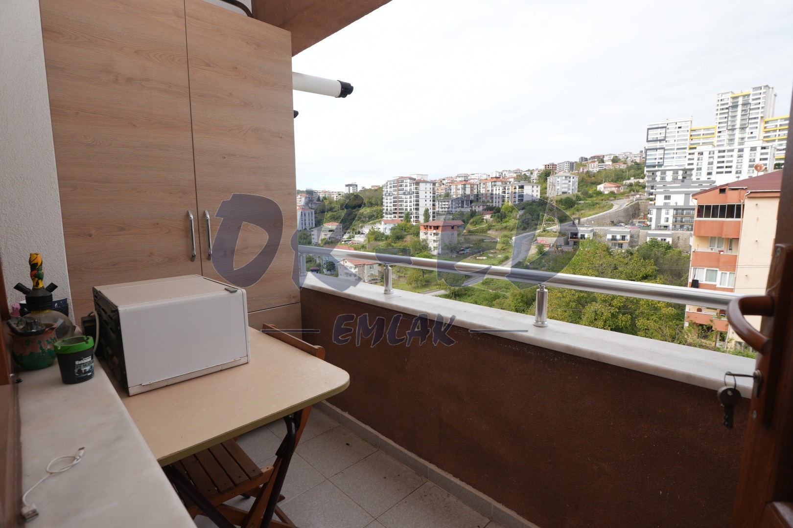 Uzunmehmet Mahallesinde Kiralık 2+1 Daire - 8. Fotoğraf